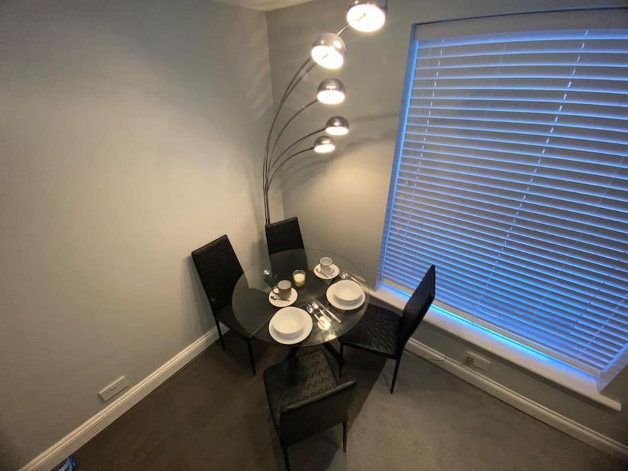 Spacious 2 Bedroom Flat London Ngoại thất bức ảnh