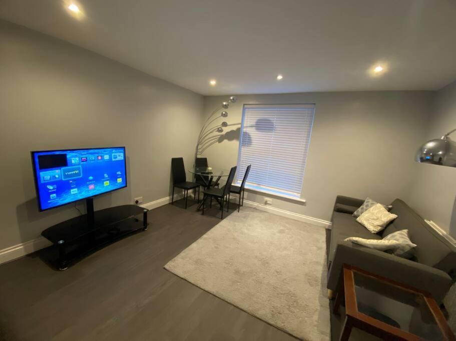 Spacious 2 Bedroom Flat London Ngoại thất bức ảnh